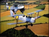 20 Min Tiger Moth Lesson + entry to IWM Duxford